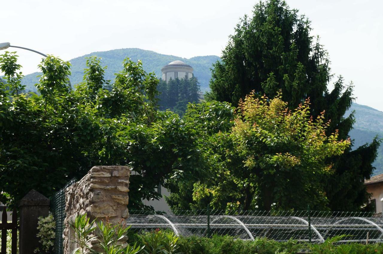 Cà delle Rose Apartamento Rovereto  Exterior foto