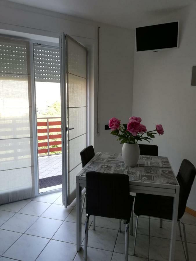 Cà delle Rose Apartamento Rovereto  Exterior foto